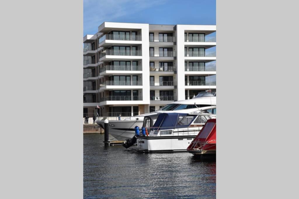 Loft Port Marina 26 Apartment Бремерхавен Екстериор снимка